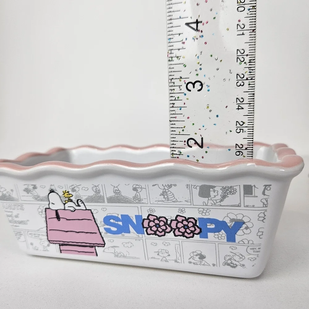 Pink snoopy mini loaf pan